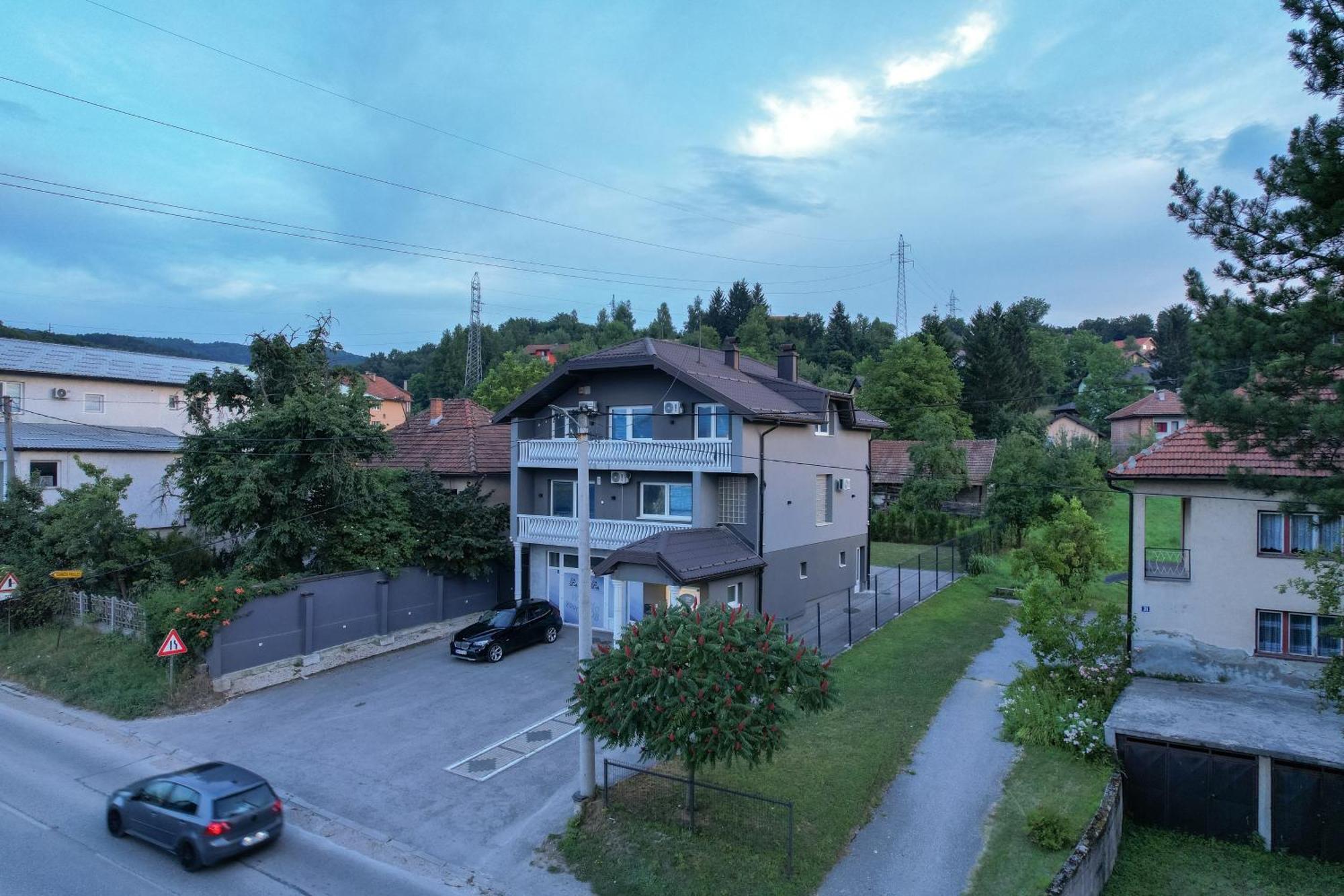 Evergreen Apartments Visoko Luaran gambar