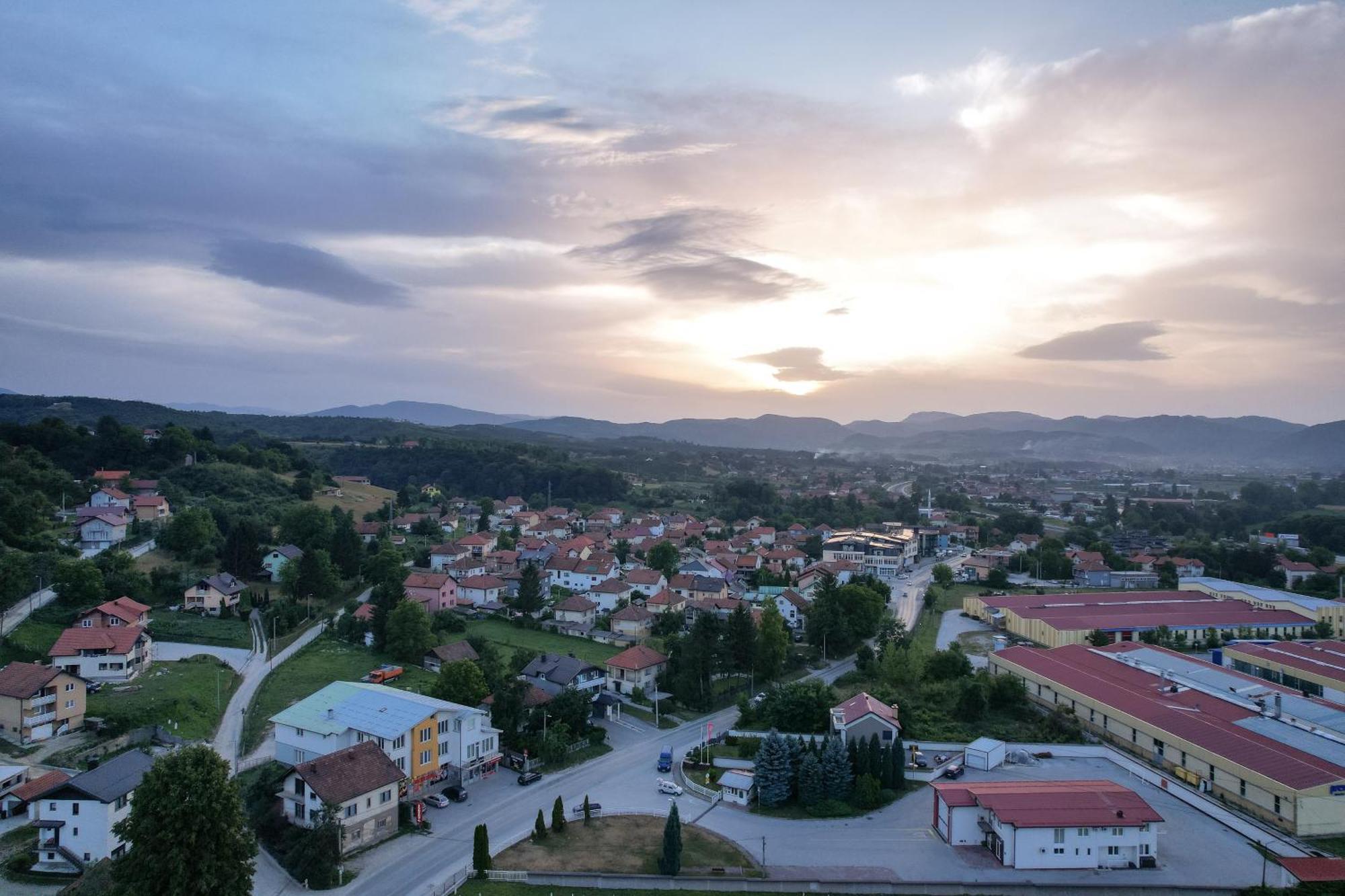Evergreen Apartments Visoko Luaran gambar
