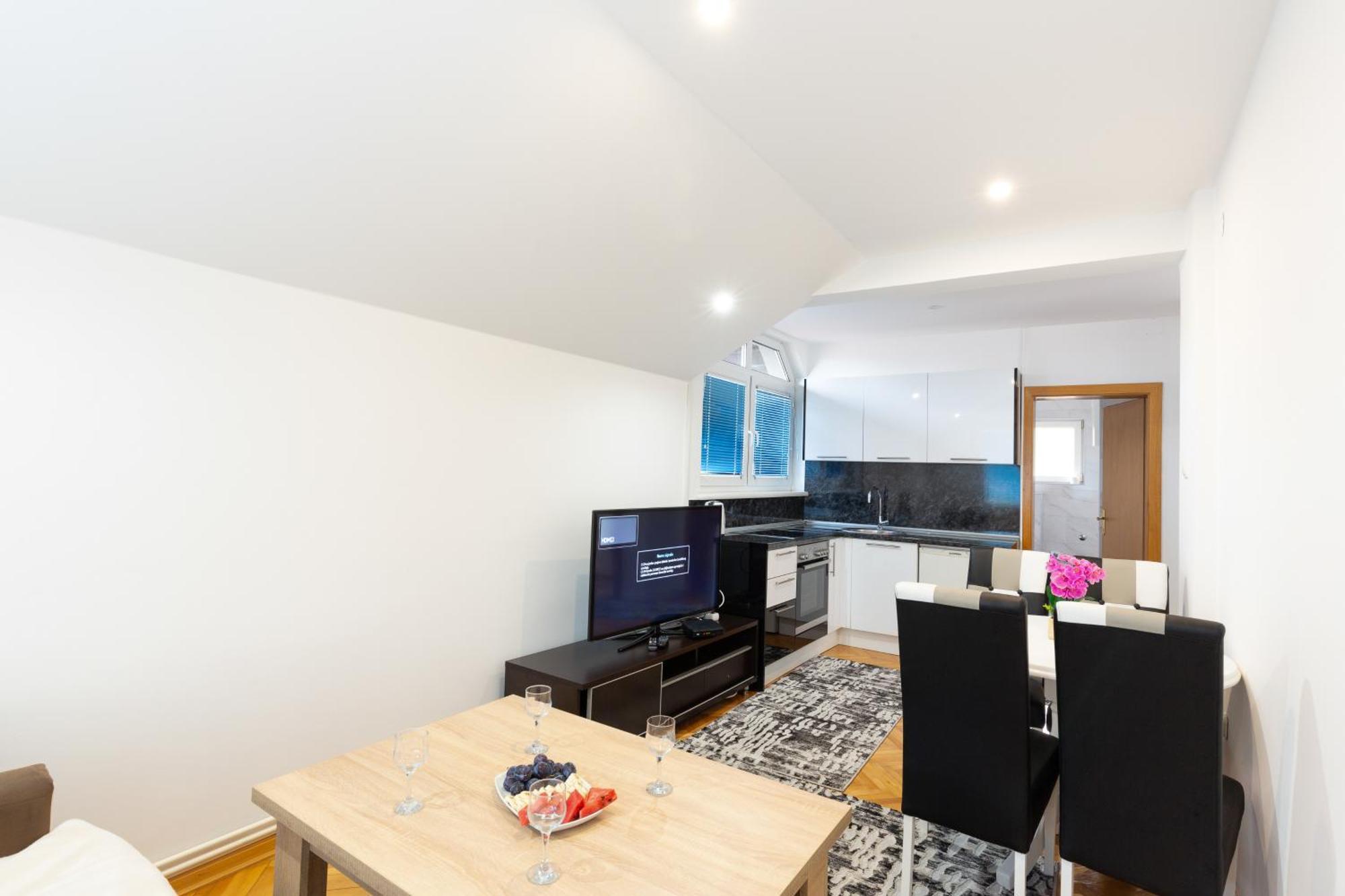 Evergreen Apartments Visoko Luaran gambar
