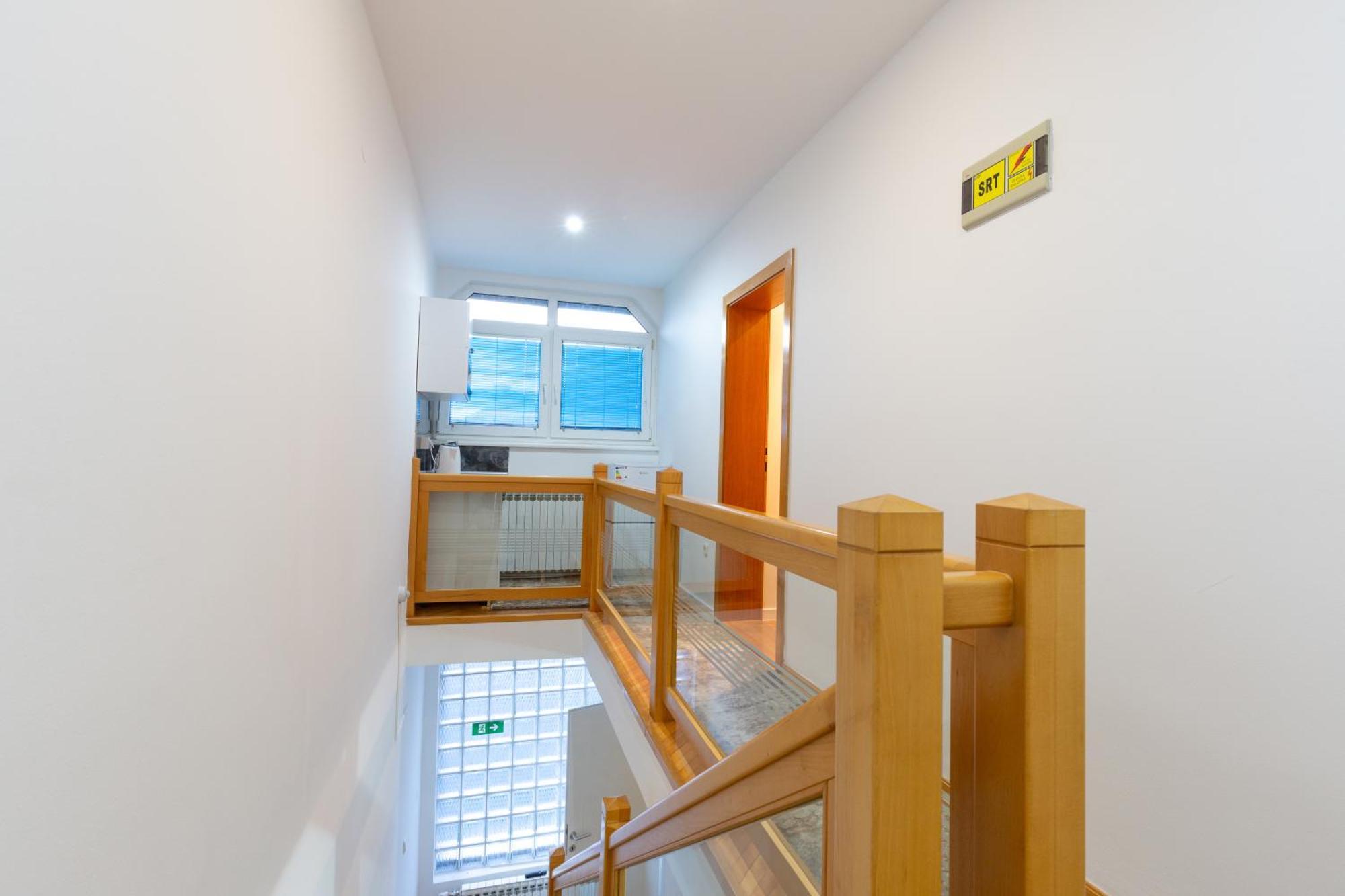 Evergreen Apartments Visoko Luaran gambar