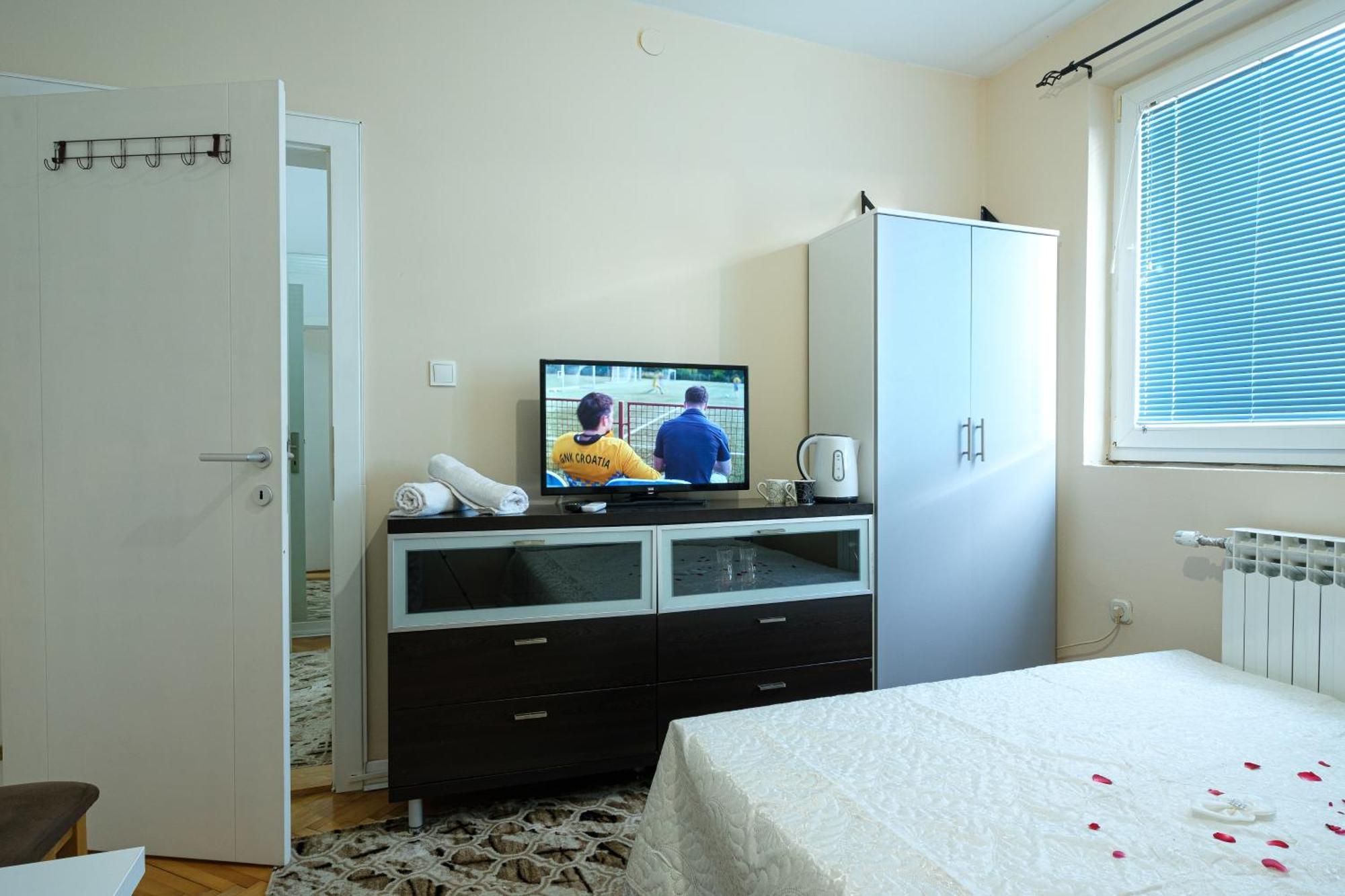 Evergreen Apartments Visoko Luaran gambar