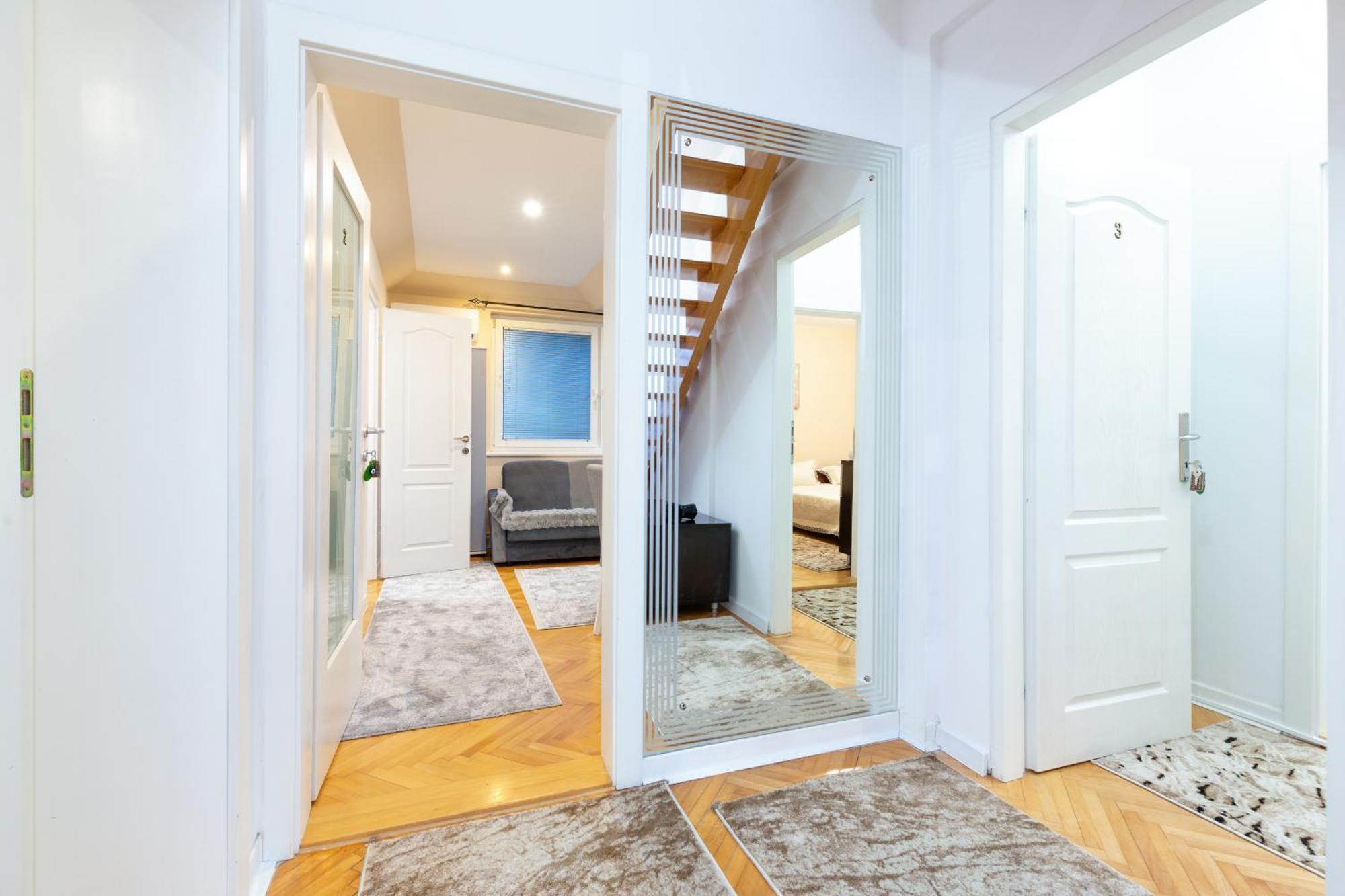 Evergreen Apartments Visoko Luaran gambar