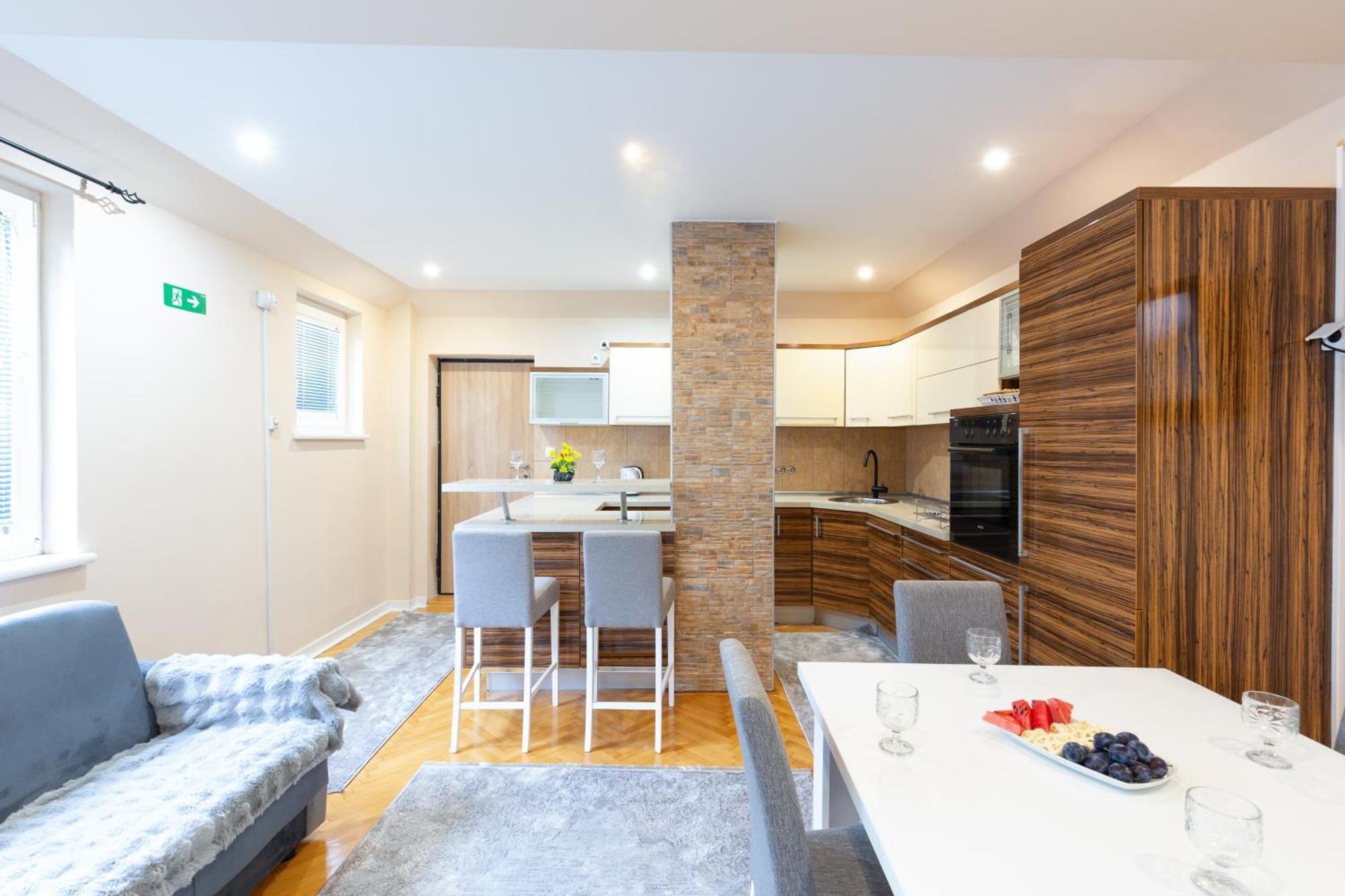 Evergreen Apartments Visoko Luaran gambar